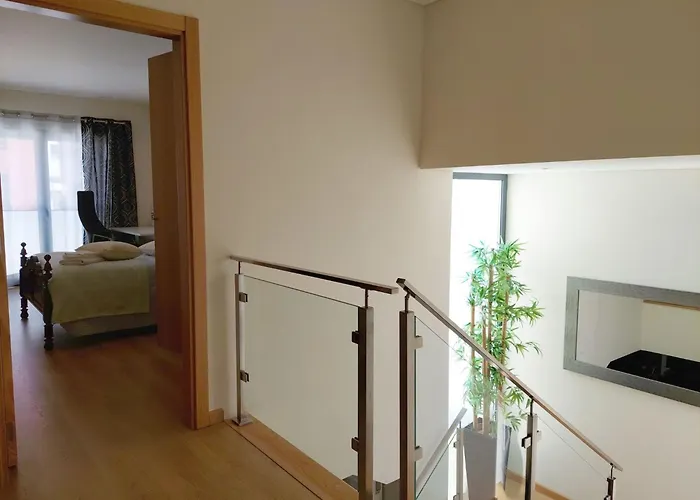 Quartos Com Casa De Banho Privada Perto Da Malveira