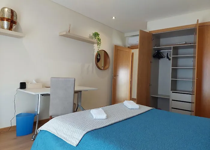 Quartos Com Casa De Banho Privada Perto Da Malveira * Asseiceira Grande